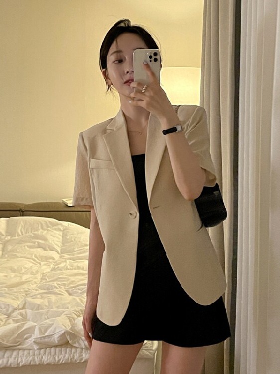 Korean Daily Lifestyle - Women's Short Sleeve Suit Jacket Korean