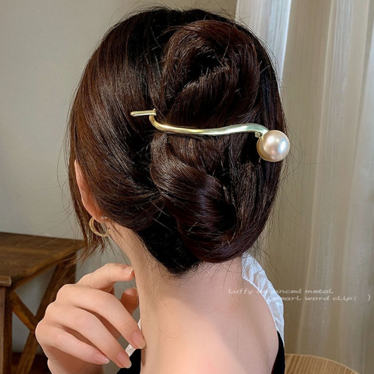 Elegant Glitter Pearl Hair Cli - Korean Daily Lifestyle 评论和价格
